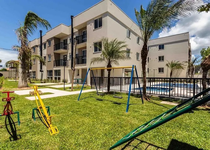 Apartamento Com Piscina Ingleses Centro Proximo Praia