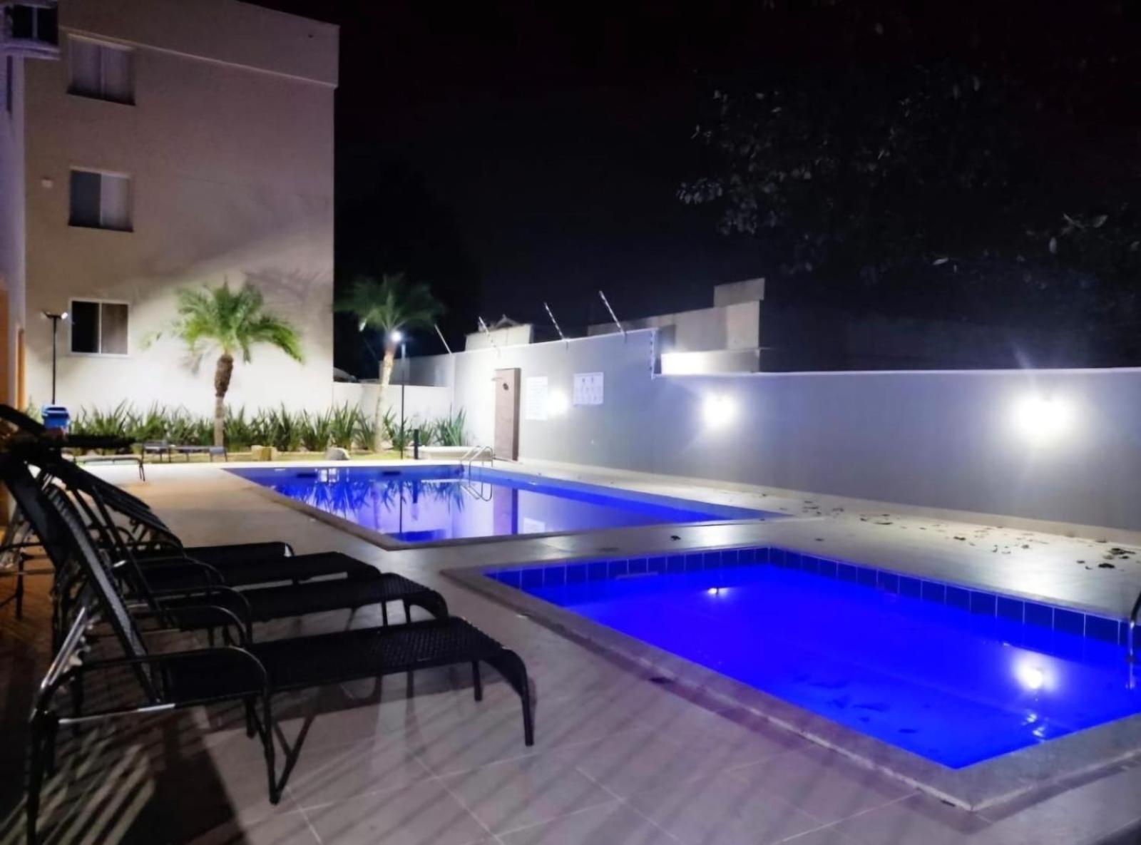 Apartment Com Piscina Ingleses Centro Proximo *